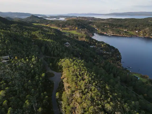 Fantastiske fritidstomter uten byggeklausul - Vakker fjordutsikt| Vei/vann/strøm/fibernett| Nydelig hyttefelt| TOMT 19 — bilde 5