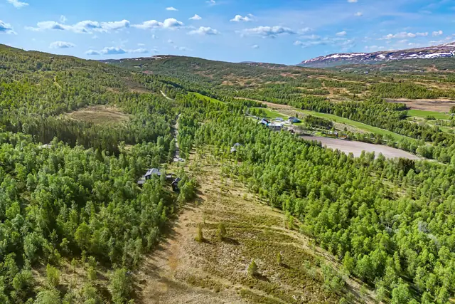 Hessdalen - Fritidstomt med umiddelbar nærhet til flott turterreng - 1 214 kvm - Flott utsikt og gode solforhold — bilde 3