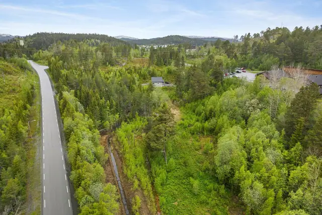 Major investment opportunity - 8 residential plots sold together | Lovely views and great walking terrain | 25.2 mål (decares) plot with 30% BYA — image 7