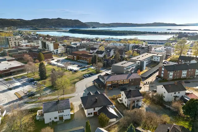 Se boligfilm og 360-visning i annonsen.
