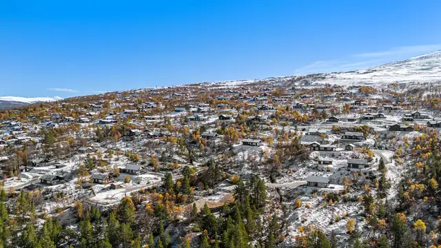 Romslig endetomt med flott beliggenhet på Hummelfjell! — bilde 5