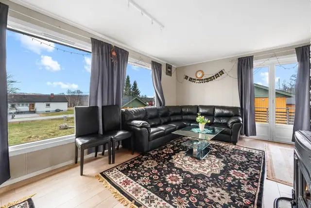 Detached house in an attractive, family-friendly area. Close to outdoor recreation areas. Walking distance to the centre — image 12