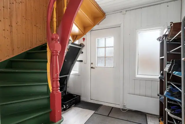 Mixed-use building, with housing on the 1st floor and commercial premises on the ground floor, in a very central location in Tynset centre. — image 6