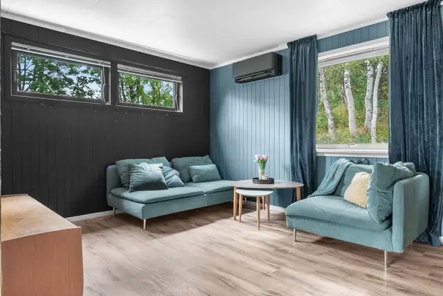 Enebolig med sentral og attraktiv beliggenhet på Glåmos. Nytt bad fra 2020. Romslig tomt. — bilde 10