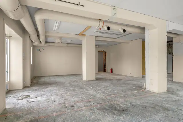 Stor næringsseksjon på ca 152 kvm BRA i 1. Etasje i Melhus Sentrum - Parkering - Stort potensial — bilde 6