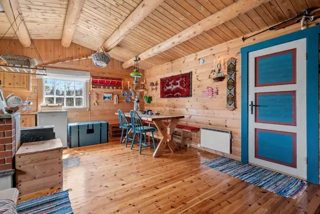 Cosy cabin cluster with cabin, annexe and outbuilding - 2 bedrooms + beds in the annexe - Electricity - Year-round road — image 12