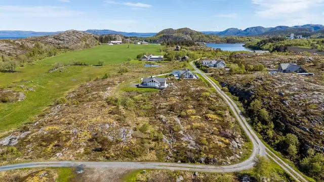 Sun-drenched leisure plot on Lysøya - Road access all the way - Sea views - Boat berth — image 6
