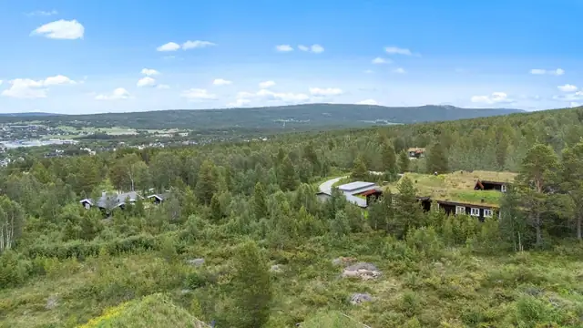 Rare opportunity on the market that could fulfil your cabin dream in Røros! Cabin plot within walking distance of Røros centre! — image 11