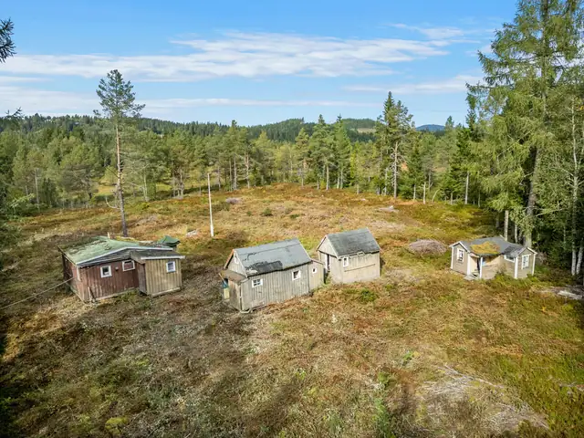 Skjermet eiendom på hele 5.214m2 tomt nært Lundåsen og Hestsjøen - solrik tomt tett på Bymarka! — bilde 11