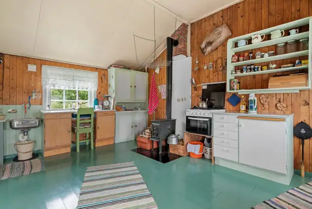 Superb holiday property with outbuilding in scenic surroundings at Meiåvollan. Great location not far from Øyungen. — image 12