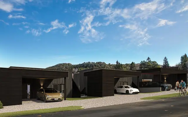 Hver bolig har dobbel carport hvor det er klargjort for fremtidig oppkobling av EL-bil lader.