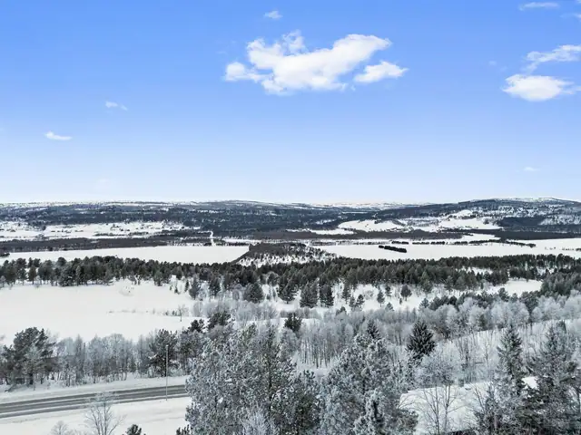 Boligtomt i Langseth. Flott utsikt og gode solforhold. — bilde 12