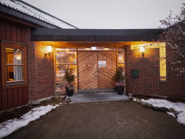 Commercial property with great potential in Tolga centre! 1,250 m² of commercial space! — image 6