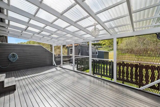Lys og fint rekkehus beliggende i familievennlig boligområde - 3 soverom og 2 stuer! Gode solforhold og garasjeplass — bilde 9