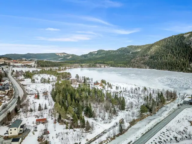 Development land with approved detailed zoning plan - Central location - 23 mål plot — image 5