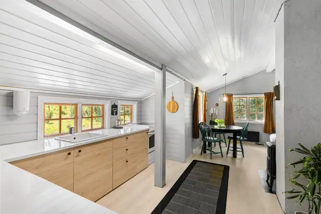 Velholdt hytte med 6 sengeplasser – Flat og lettstelt tomt – Helårsvei helt frem – Kort vei til Stugudalen — bilde 12
