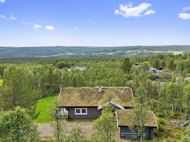 Welcome to Malenaveien 20, an attractive cabin in a sought-after spot at Hånesåsen, approx. 4.5 km from Røros centre. — image 10