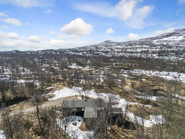 Koselig hytte med 3 sov, i vakre & naturskjønne omgivelser. Flott helårs turterreng. — bilde 4