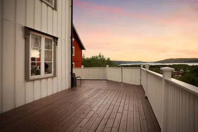 Nydelig utsikt fra terrassen.
