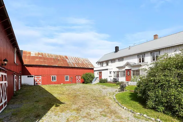Stort gårdstun