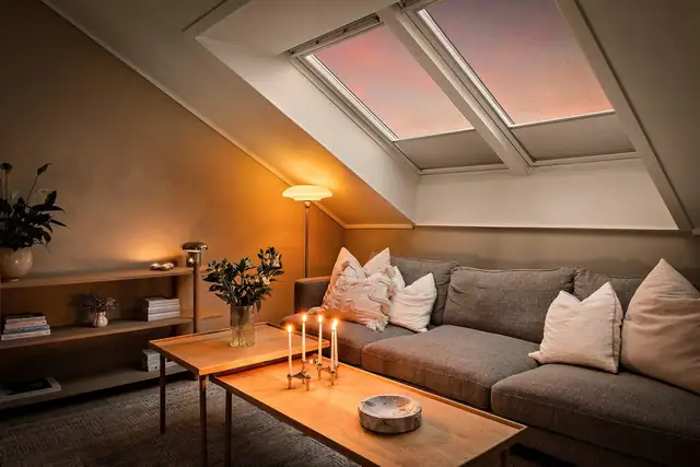 Innbydende & moderne 3-roms leilighet - P-plass i carport - Takvinduer & gode solforhold - Skjermet for innsyn. — bilde 7