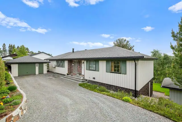 Langseth - Very well maintained, spacious detached house! Nicely landscaped plot with good sun and views! — image 10