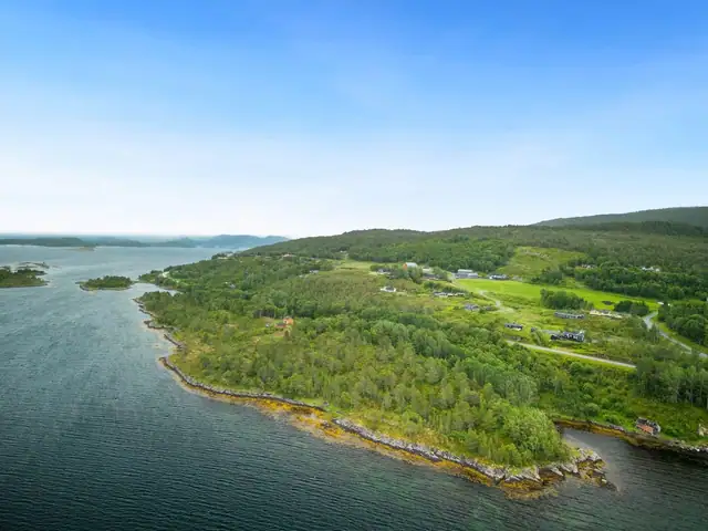 Kjørsvikbugen - Taftøyan - Sjelden eiendom med storslagen utsikt mot skipsleia. Oppussingsobjekt! — bilde 4