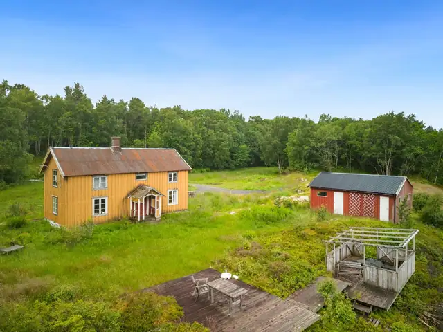 Kjørsvikbugen - Taftøyan - Sjelden eiendom med storslagen utsikt mot skipsleia. Oppussingsobjekt! — bilde 10