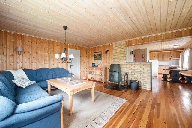 En sjarmerende fritidsbolig med kort vei til Røros og utsikt mot Storhittersjøen! Selges møblert! — bilde 12