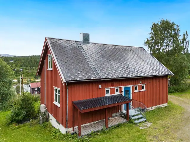 Koselig enebolig med meget sentral beliggenhet i Tolga sentrum. Nytt kjøkken i 2021. — bilde 5