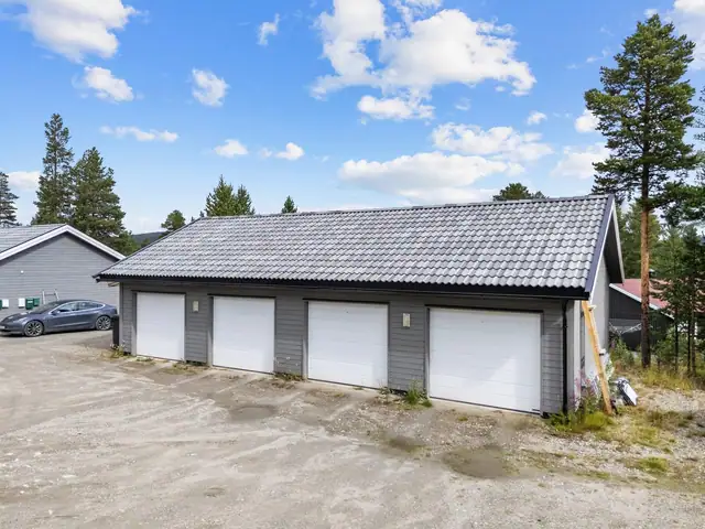 Meget pen, sentrumsnært og moderne leil. I 2.ETG. Høy standard. Solrik uteplass. Garasje! — bilde 5