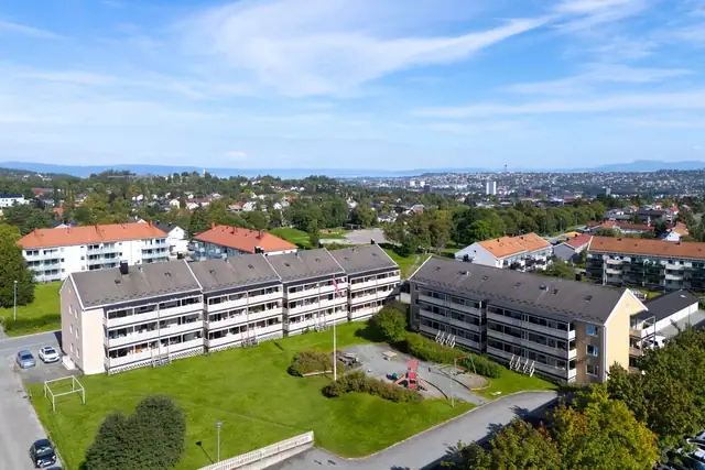Borettslaget består av to boligblokker og er ansett som meget veldrevet.
