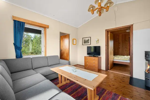 Scenic, spacious retreat close to the mountains in Engerdal. Plot of over 4 mål. Outbuilding and Moelven cabin unit. Near the Swedish border. — image 8