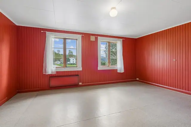 Hovedboligen har totalt 5 store soverom.