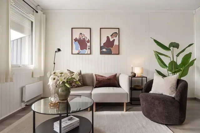 Leiligheten er på 30 m² og har to eksterne boder på totalt 4m².