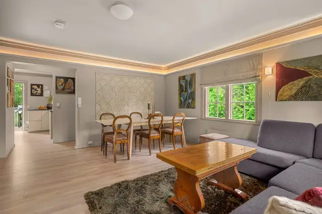 Fully renovated, very spacious freehold home of 155 m² over two floors - 3 bedrooms - 2 living rooms - Carport — image 9