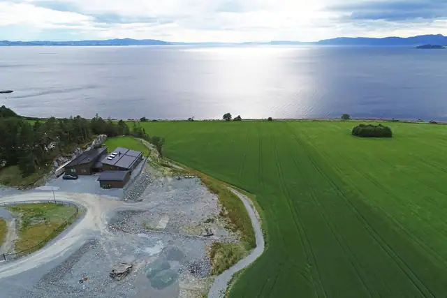 Skatval - Rykkjasvika, naturskjønne omgivelser med utsikt over fjorden - byggeklare tomter — bilde 8
