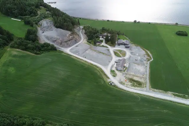 Skatval - Rykkjasvika, naturskjønne omgivelser med utsikt over fjorden - byggeklare tomter — bilde 10